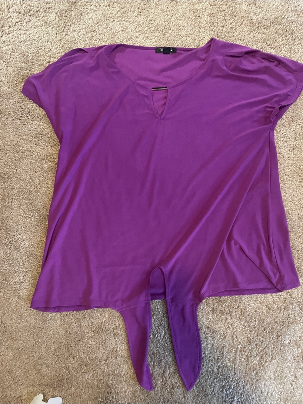 Tie-Front Short Sleeve Blouse in Violet